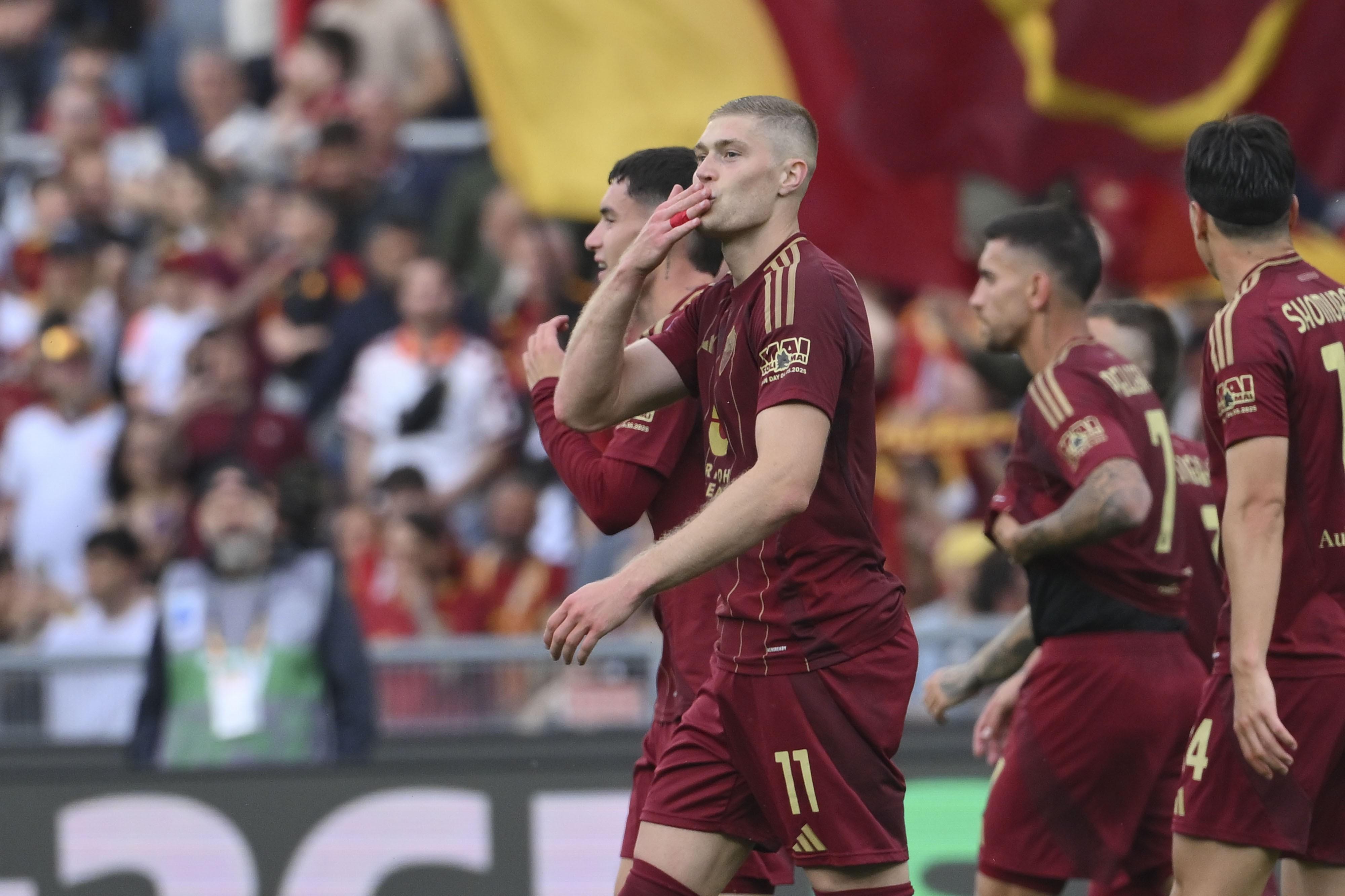 包含今夜罗马调整名单以备NBA总决赛,篮板制胜环节打磨,压力陡增,轮换策略成焦点的词条 包含今夜罗马调整名单以备NBA总决赛,篮板制胜环节打磨,压力陡增,轮换策略成焦点的词条