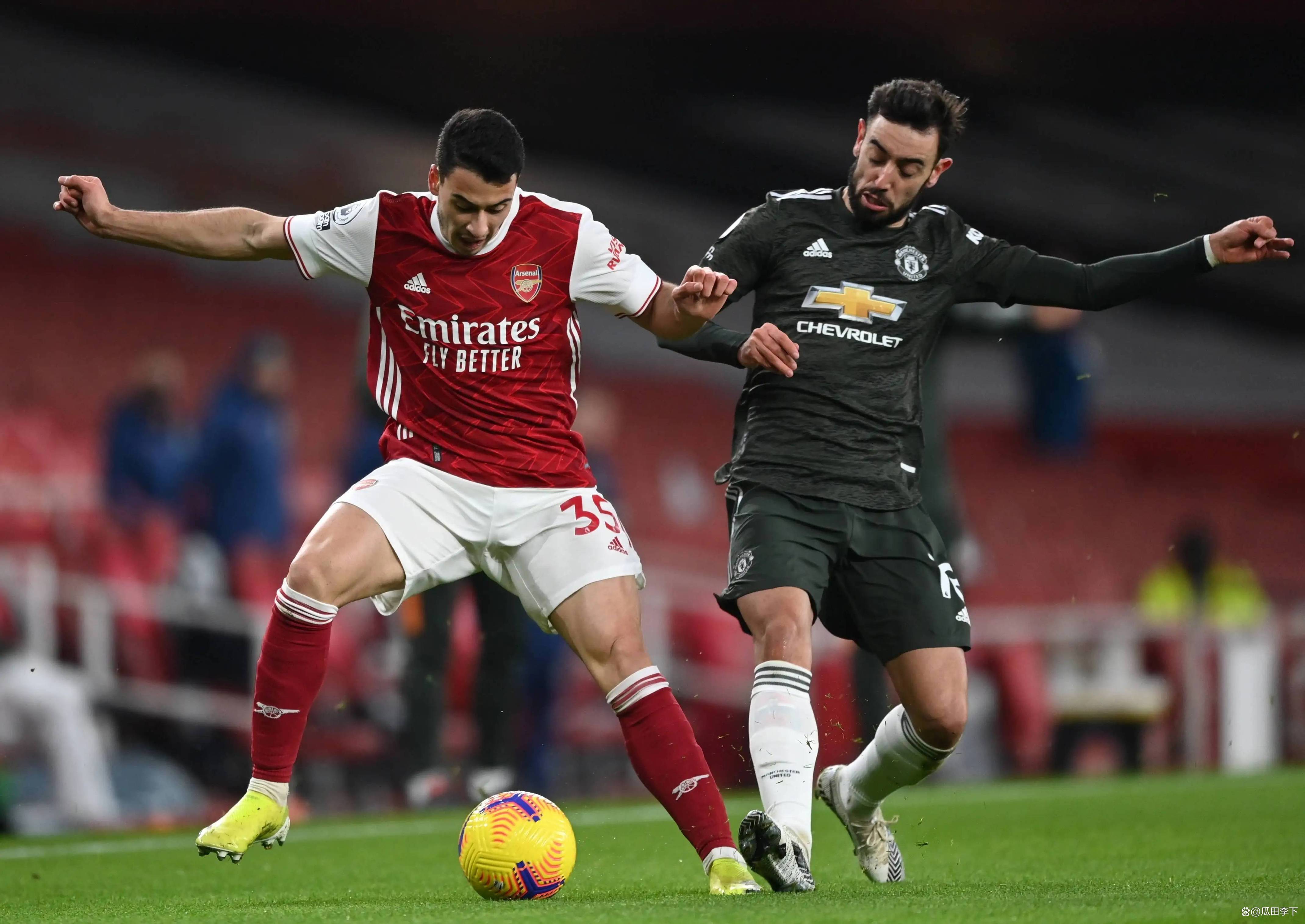 关于转折点曼联战术微调，荷甲加时末段攻防权衡，悬念犹存，年轻球员得到机会的信息爱游戏APP